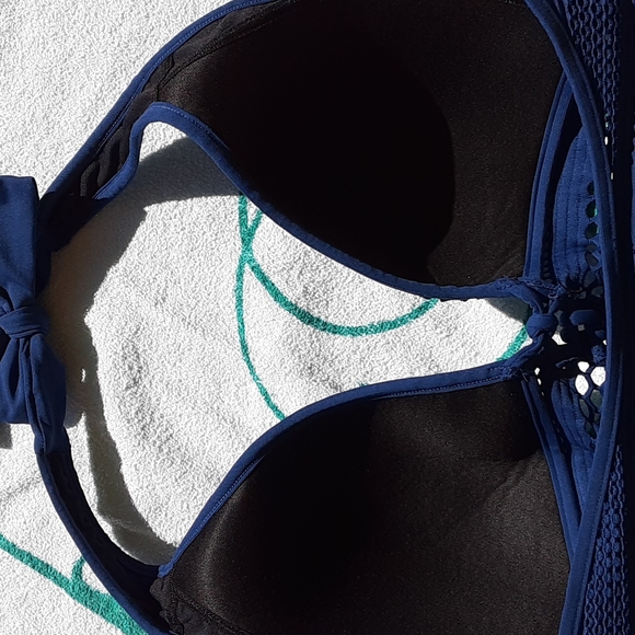 Bleu Rod Beattie sheer thing onepiece swimsuit - Picture 4 of 12